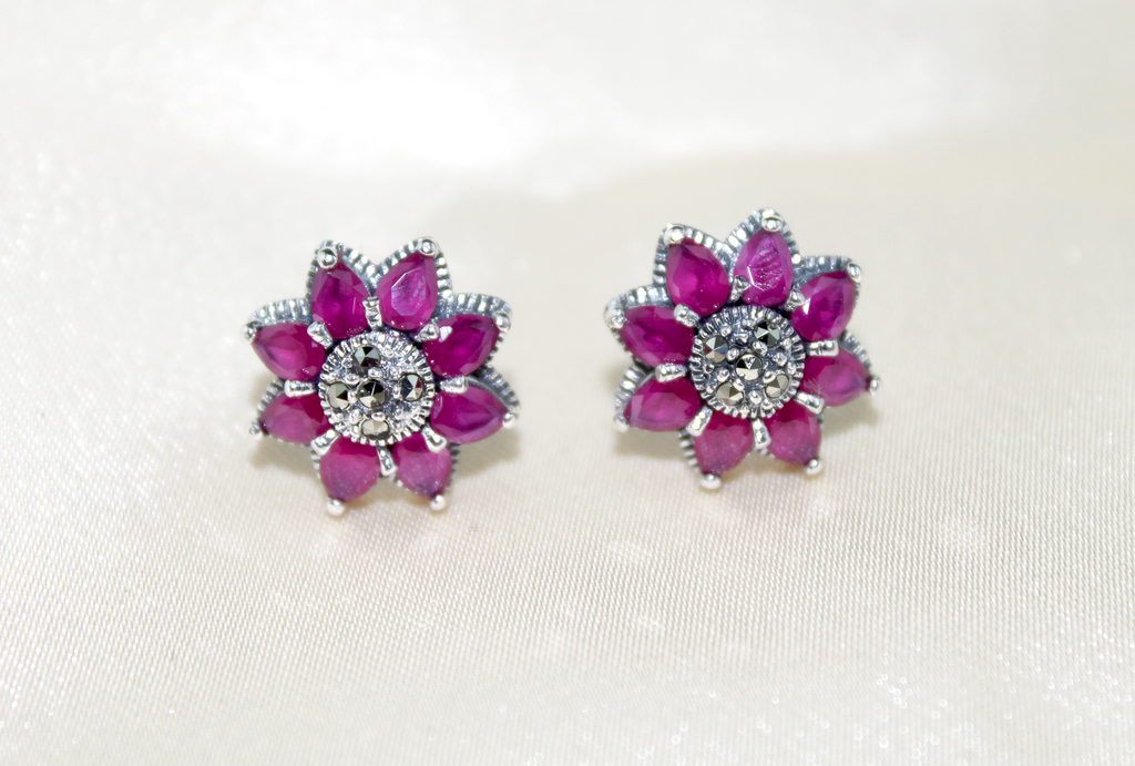 Stud Earrings